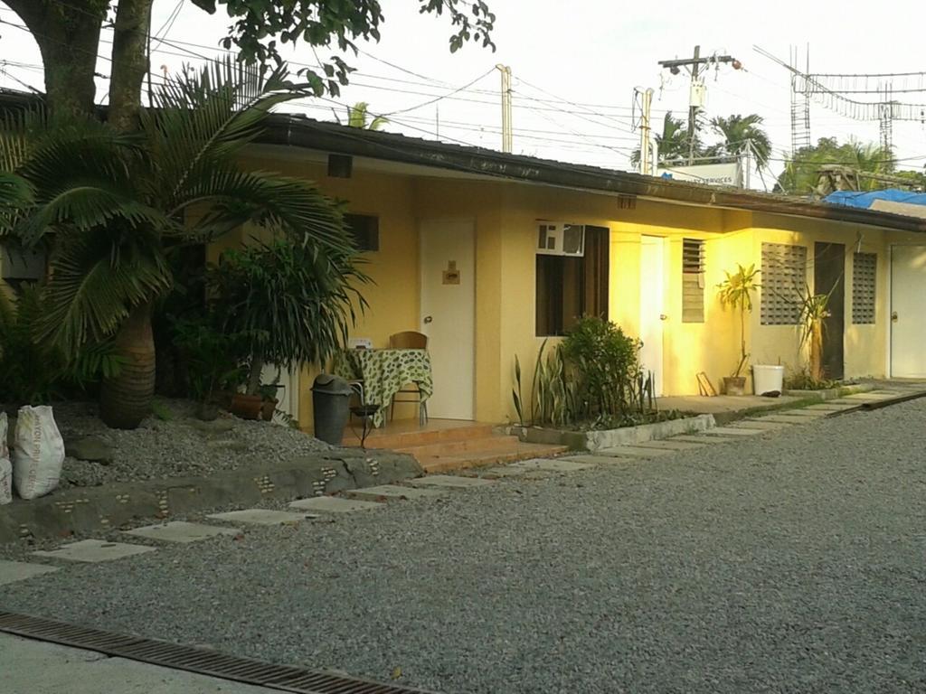 11Th Street Bed And Breakfast Bacolod Dış mekan fotoğraf