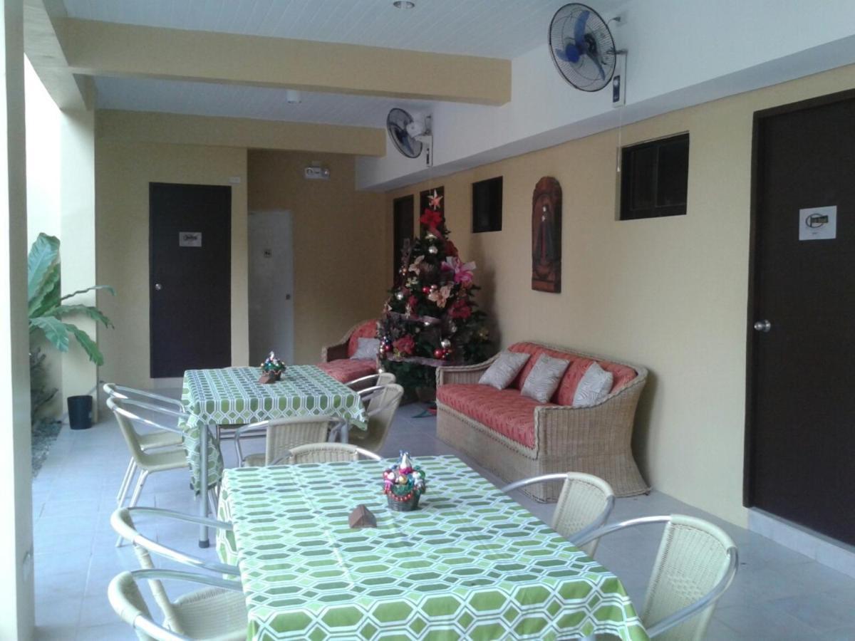 11Th Street Bed And Breakfast Bacolod Dış mekan fotoğraf